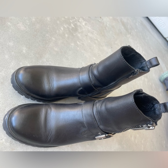 Steve Madden Combat Boots - Picture 2 of 6